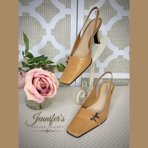 3/$25 Nine West Women's Indra Camel Buckle Detail Slingback Heels Size 7 - Picture 1 of 16